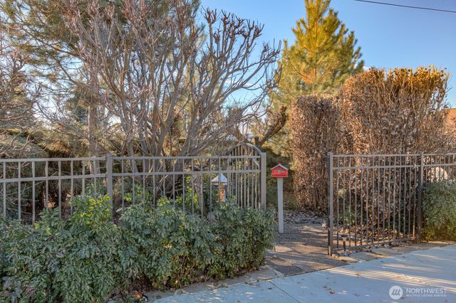 1103 S Skyline Drive, Moses Lake, WA 98837