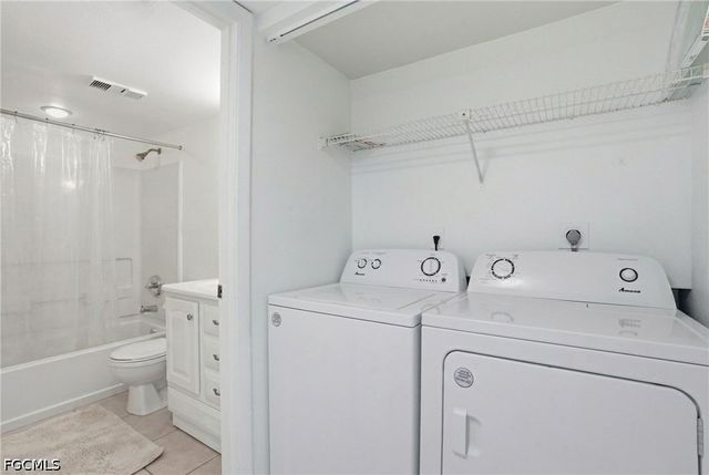 2885 Palm Beach BLVD 301, Fort Myers, FL 33916