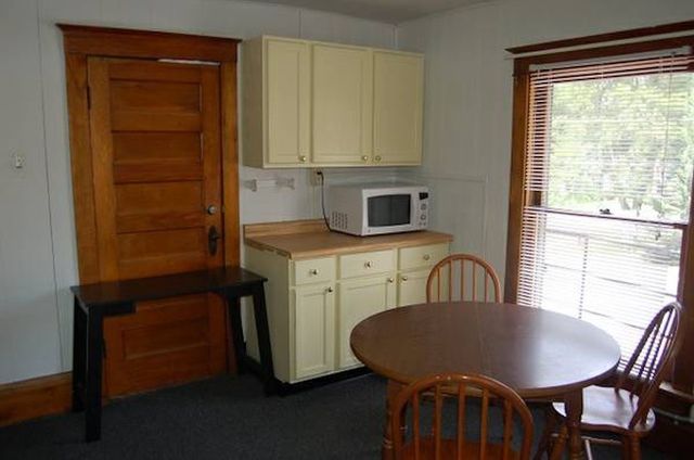 905 E Burlington Street, Iowa City, IA 52240