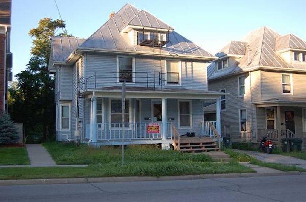 905 E Burlington Street, Iowa City, IA 52240