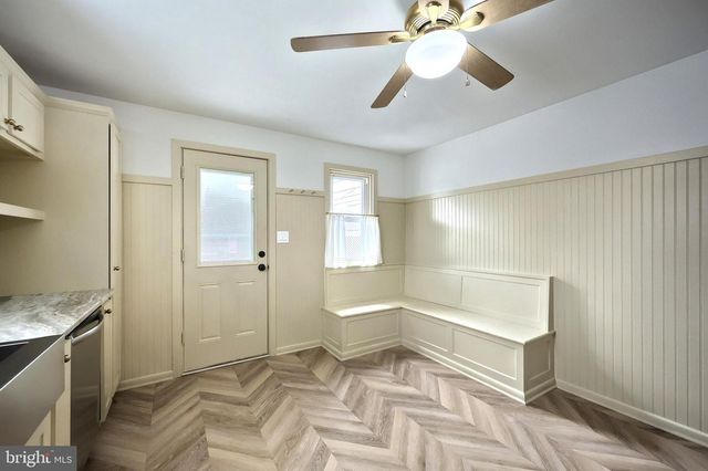 215 N STEPHEN PL, Hanover, PA 17331