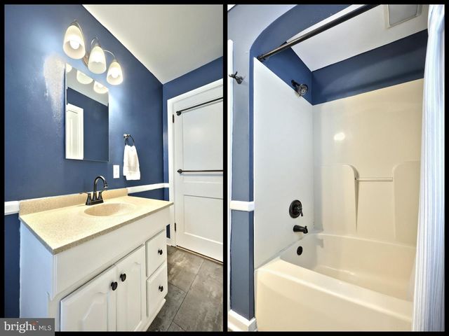 215 N STEPHEN PL, Hanover, PA 17331