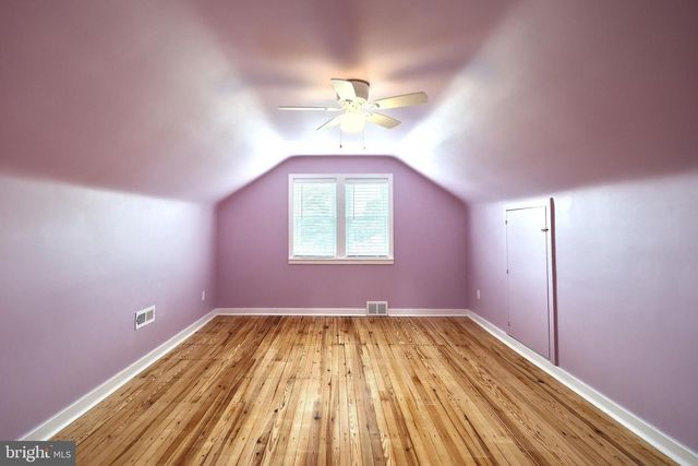 215 N STEPHEN PL, Hanover, PA 17331