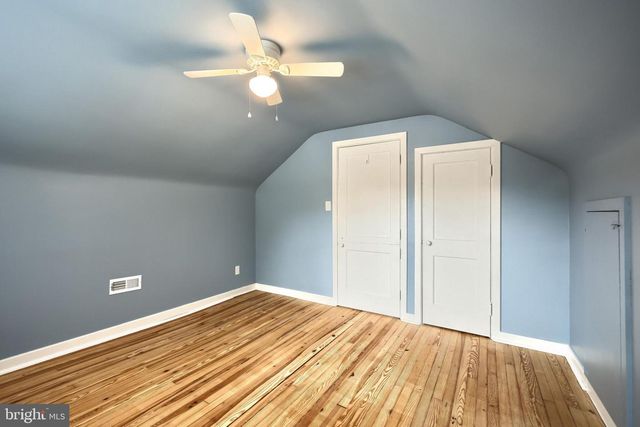 215 N STEPHEN PL, Hanover, PA 17331