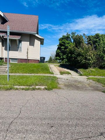 604 Page Street, Flint, MI 48503