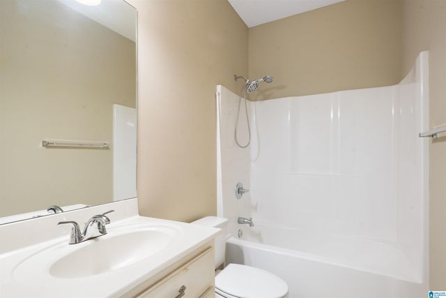 12605 MILL CREEK DRIVE, Northport, AL 35473