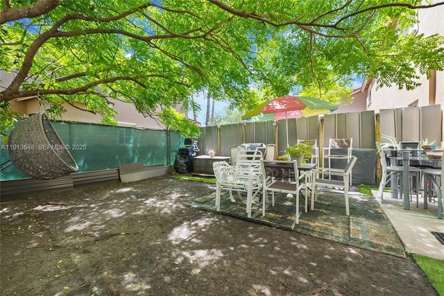 21441 SW 85th Path, Cutler Bay, FL 33189