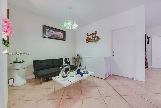 21441 SW 85th Path, Cutler Bay, FL 33189