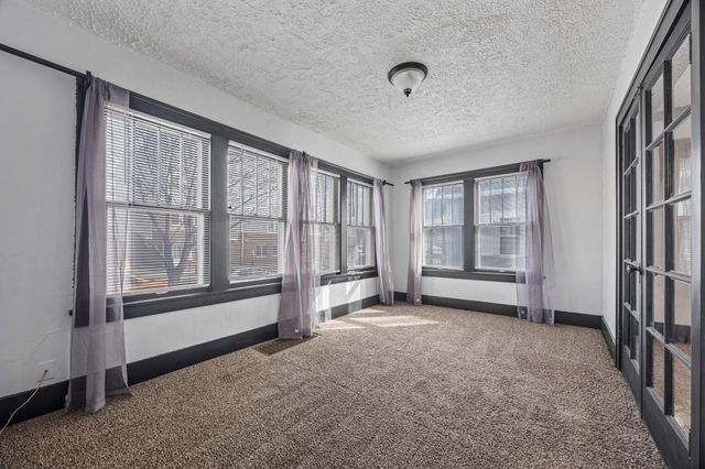 722 7th Street N, Fargo, ND 58102