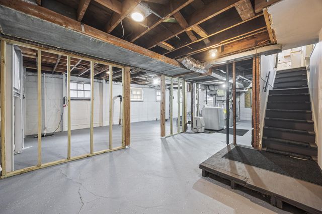 722 7th Street N, Fargo, ND 58102