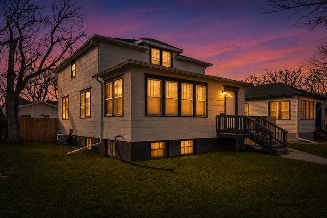 722 7th Street N, Fargo, ND 58102
