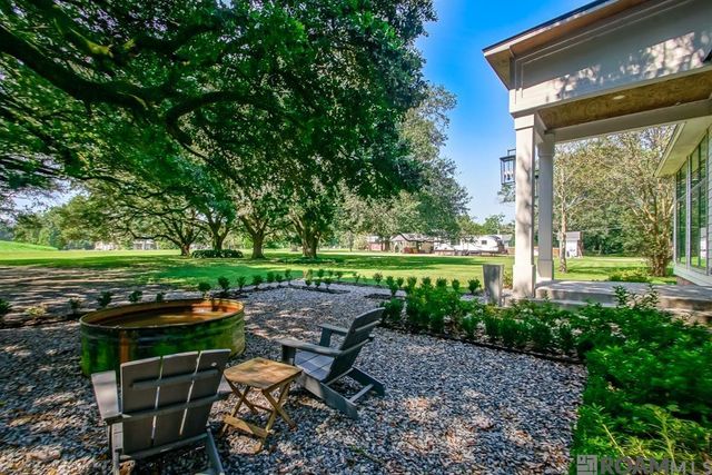 1451 Hwy 75, Sunshine, LA 70780