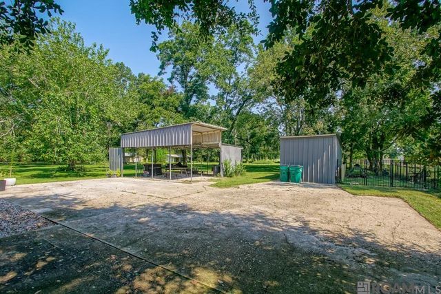 1451 Hwy 75, Sunshine, LA 70780