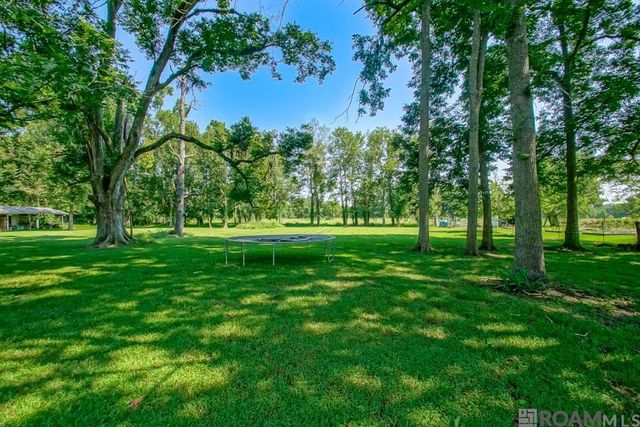 1451 Hwy 75, Sunshine, LA 70780