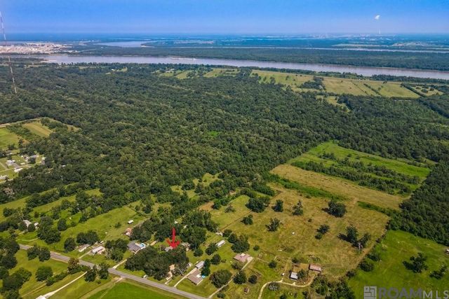 1451 Hwy 75, Sunshine, LA 70780