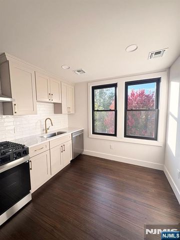 235 Elmwood Avenue 3, Maplewood, NJ 07040
