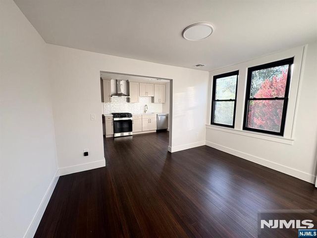 235 Elmwood Avenue 3, Maplewood, NJ 07040