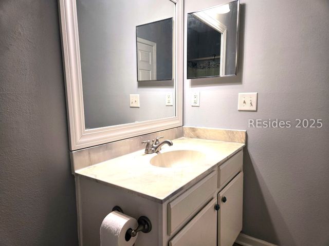 380 Marshland Rd Apt C25, Hilton Head Island, SC 29926