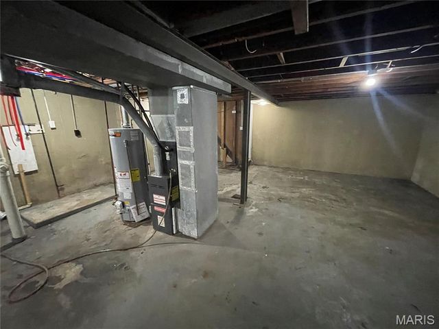 334 Lancashire Road, St Louis, MO 63137