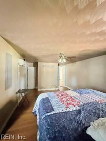 209 Hogart ST, Franklin, VA 23851