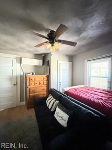 209 Hogart ST, Franklin, VA 23851