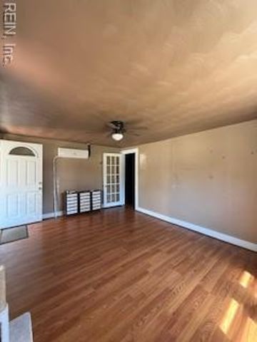 209 Hogart ST, Franklin, VA 23851