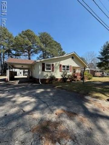 209 Hogart ST, Franklin, VA 23851