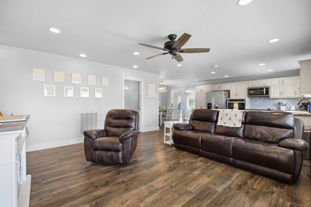 294 McDale Rd, Shelbyville, TN 37160