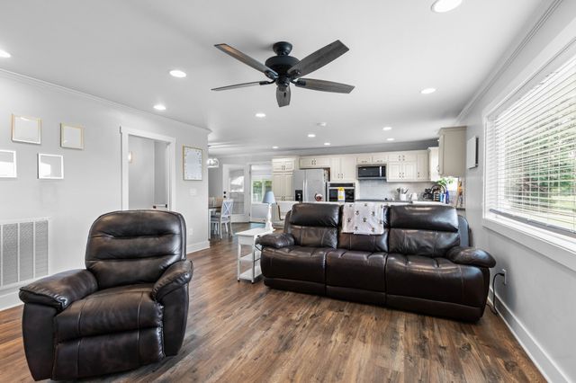 294 McDale Rd, Shelbyville, TN 37160