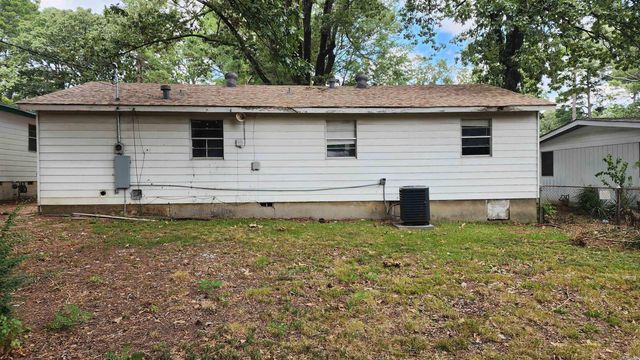 19 Harrow Drive, Little Rock, AR 72206