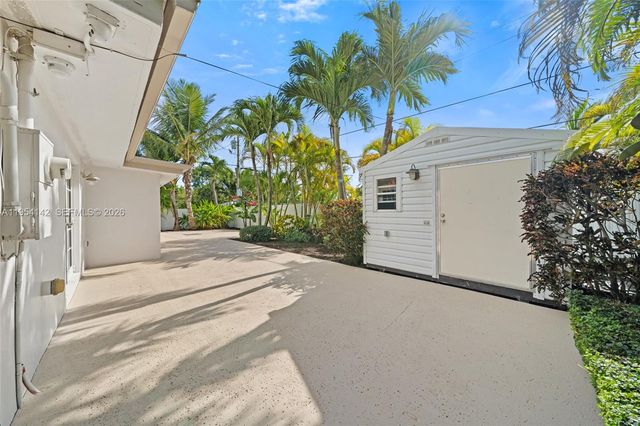 9510 SW 45th street, Miami, FL 33165