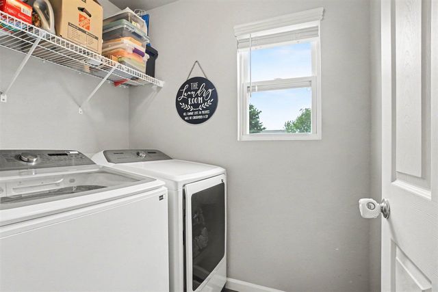 1130 Trillium Boulevard, Vicksburg, MI 49097