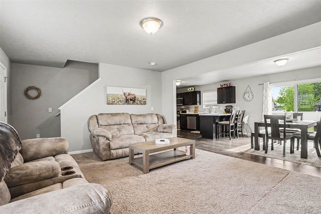 1130 Trillium Boulevard, Vicksburg, MI 49097
