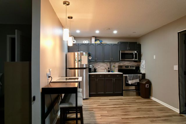 1204 S Lake Drive E 3, Lantana, FL 33462