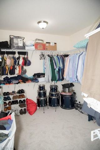 504 W Hanbury RD, Chesapeake, VA 23322