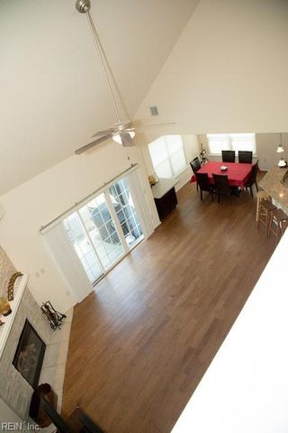504 W Hanbury RD, Chesapeake, VA 23322