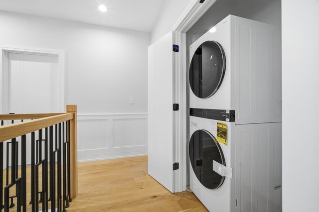 38 Washington Street, Glenview, IL 60025