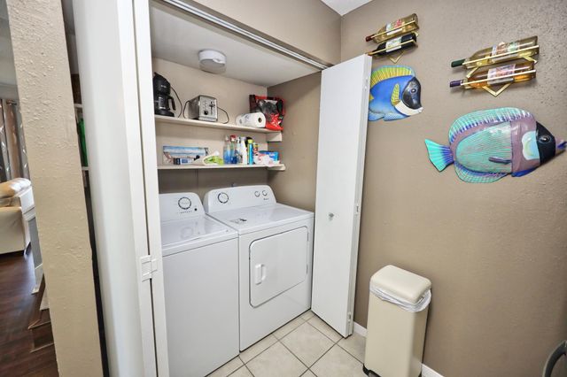 3506 Cove View Boulevard 701, Galveston, TX 77554