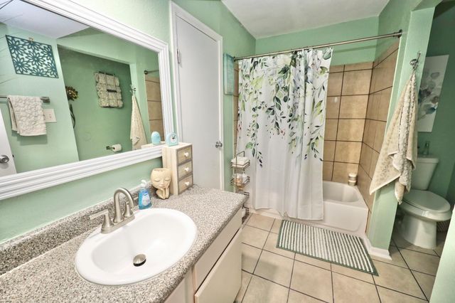 3506 Cove View Boulevard 701, Galveston, TX 77554