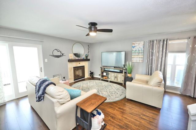 3506 Cove View Boulevard 701, Galveston, TX 77554