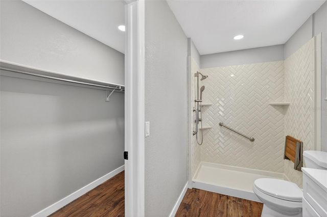 825 RILL DRIVE, Altamonte Springs, FL 32714