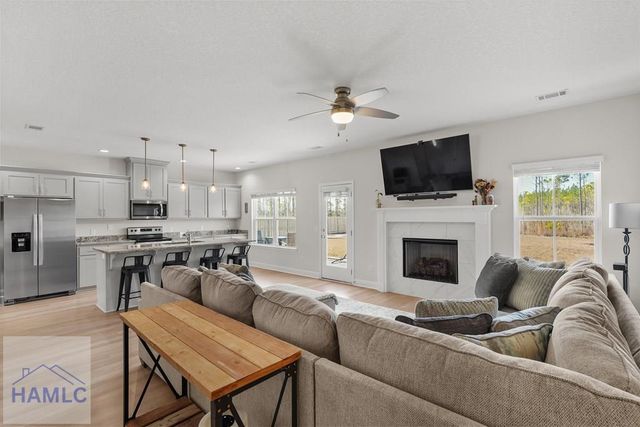 173 McClelland Loop NE, Ludowici, GA 31316