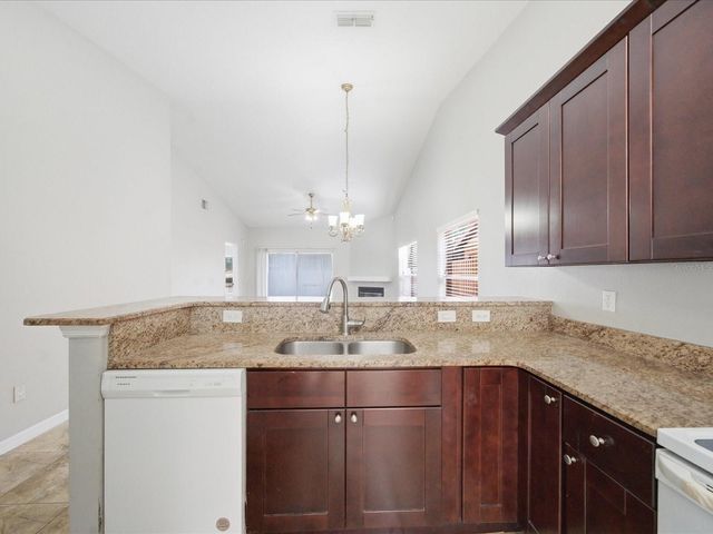 7615 LEMON WOOD COURT, Tampa, FL 33625