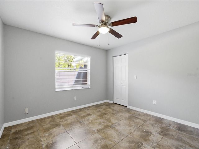 7615 LEMON WOOD COURT, Tampa, FL 33625