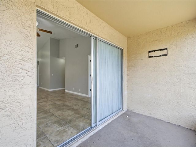 7615 LEMON WOOD COURT, Tampa, FL 33625
