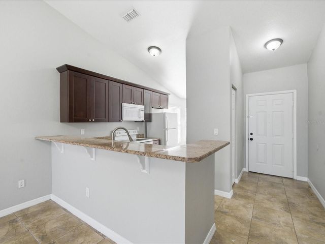 7615 LEMON WOOD COURT, Tampa, FL 33625