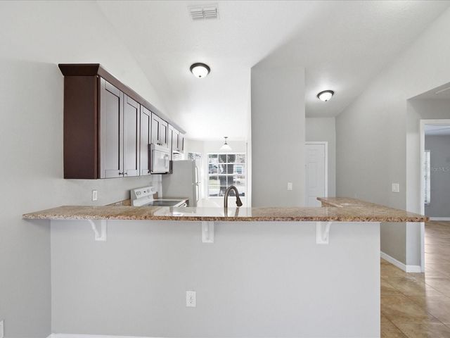7615 LEMON WOOD COURT, Tampa, FL 33625