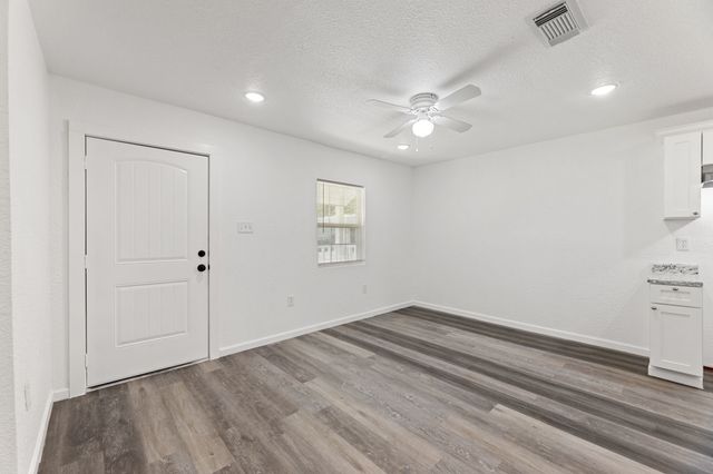 3634 Atlanta Street, Dallas, TX 75215