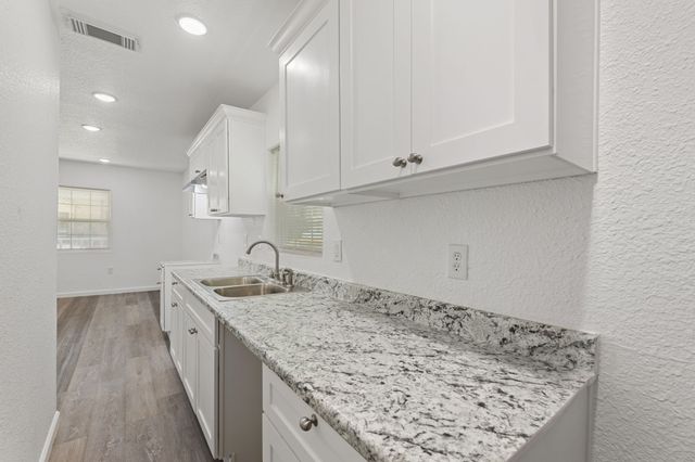 3634 Atlanta Street, Dallas, TX 75215