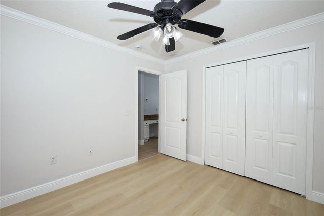 2106 THE OAKS BOULEVARD, Kissimmee, FL 34746